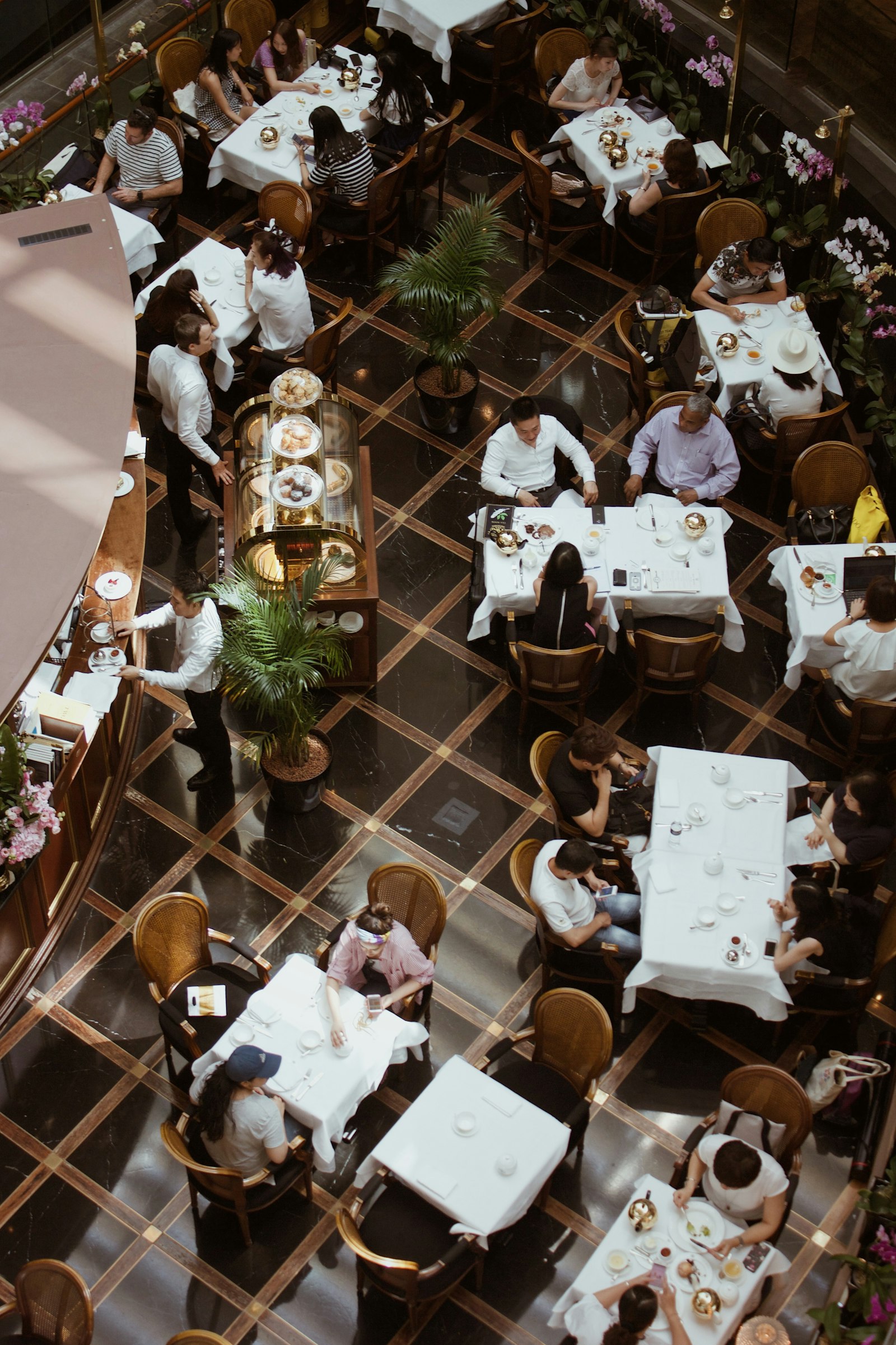 A Chinese restaurant dining room with sustainable service practices
